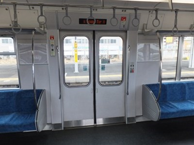 door.jpg(50564 byte)