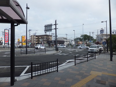 front-s.jpg(59230 byte)