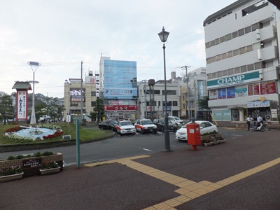 front-j2.jpg(58865 byte)