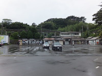 building2.jpg(52401 byte)