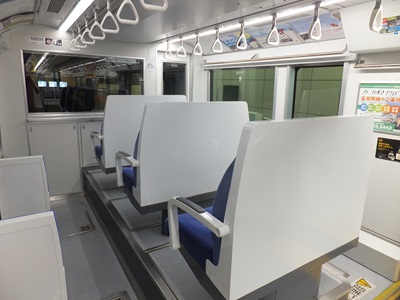 inside1f.jpg(53302 byte)