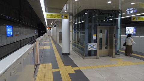 画像の説明はありません